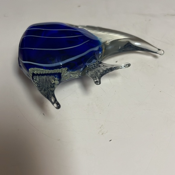 Blue Cobalt Fish Paperweight - Picture 12 of 13